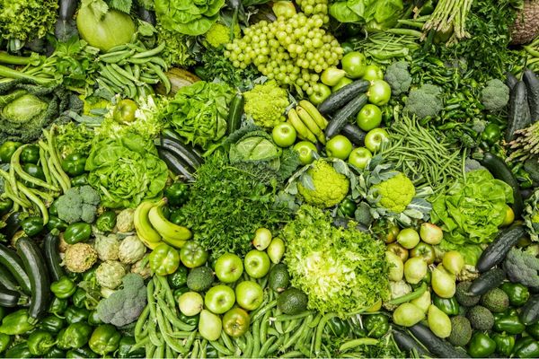 Các loại rau màu xanh giúp giảm nguy cơ bị điếc đột ngột